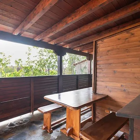 Traditional In Livadi Villa *